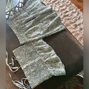 Teens size small set no tags never worn